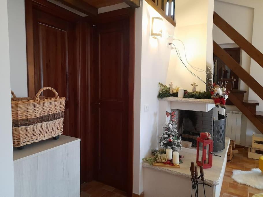 Ferienwohnung Il Nido Castel Di Sangro Exterior foto