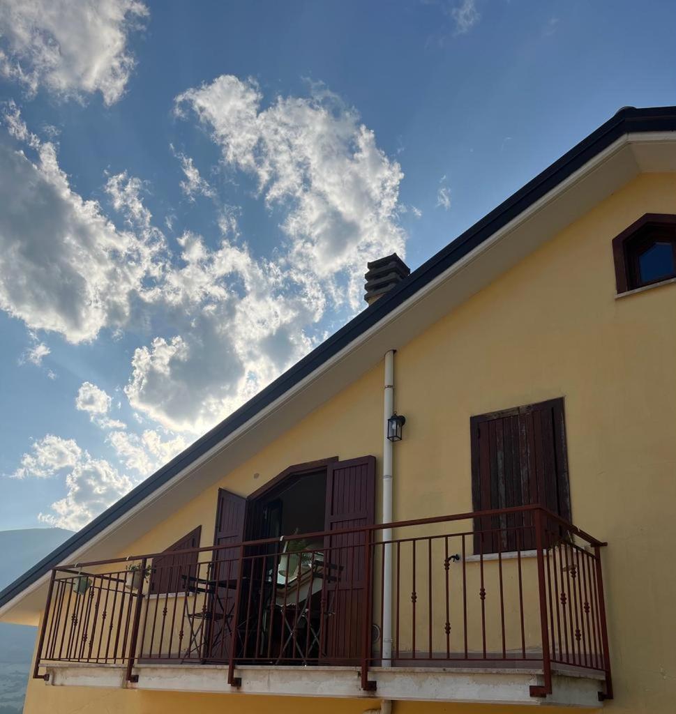 Ferienwohnung Il Nido Castel Di Sangro Exterior foto